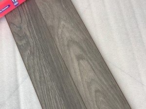 Sàn gỗ Kosmos - KB105 - 12mm